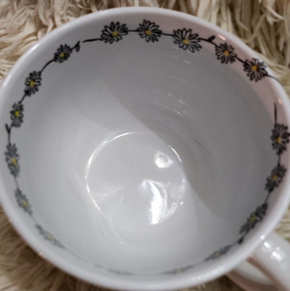 Winne the pooh and friends over sized mup - Picture 4 of 5